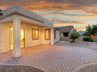 13045 N Singh Dr, Tucson, AZ 85755