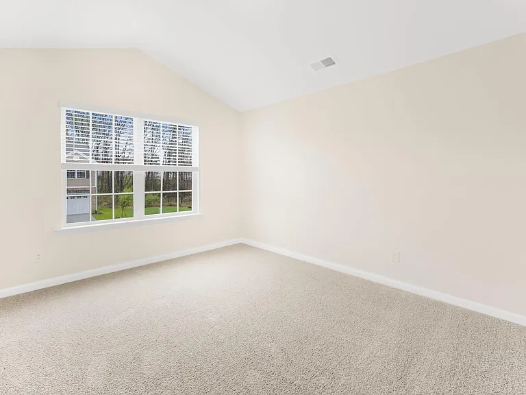 9128 Lowfalls Ln — Photo 10