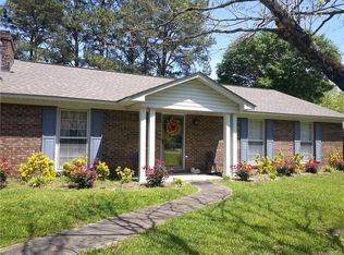 308 Pinehaardt Dr, Selma, AL 36701