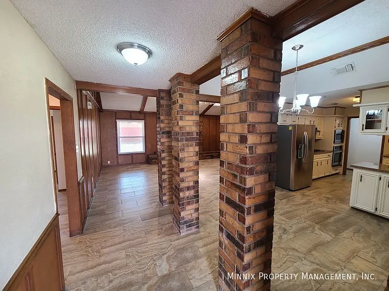 4005 Saint Andrews Dr — Photo 21