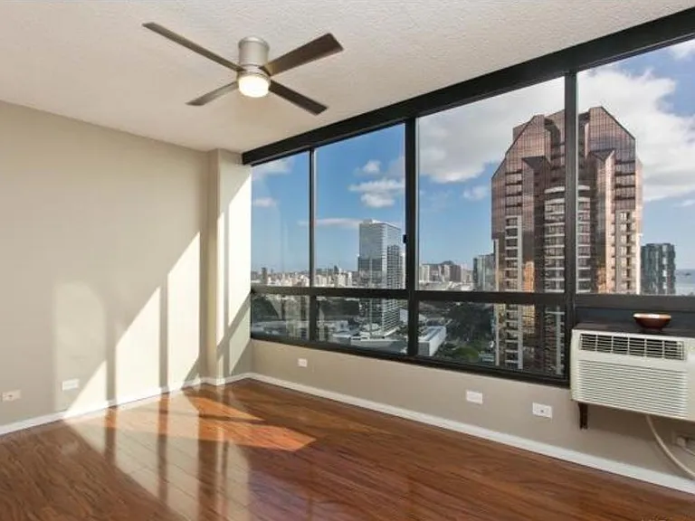 876 Curtis St #3301 — Photo 6