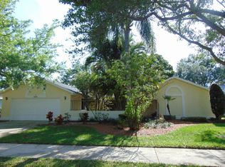1320 Mayflower Ave, Melbourne, FL 32940