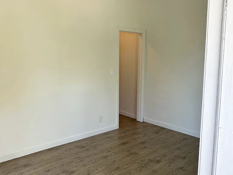 1407 Talmadge St #1407 — Photo 6