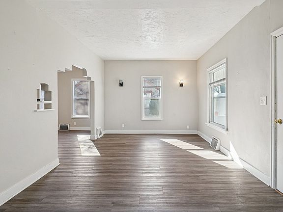 4th image of 2515 N 63rd St
