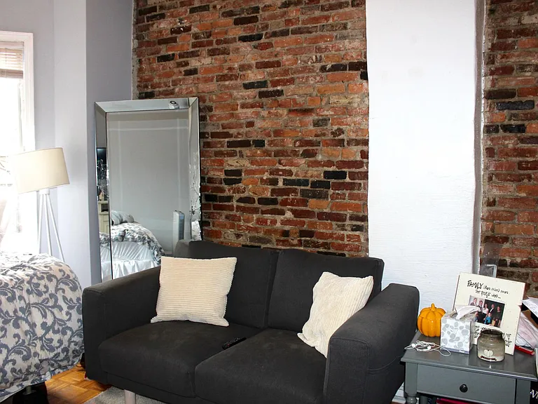 40 Anderson St #8 — Photo 3
