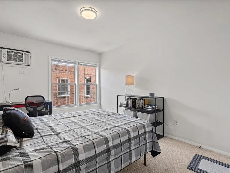 2515 P St NW #402 — Photo 7