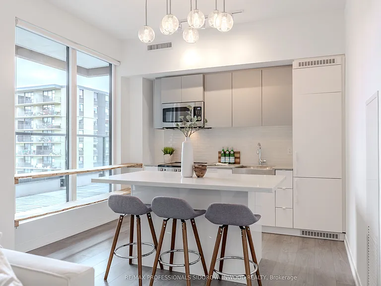270 Dufferin St #515 — Photo 12