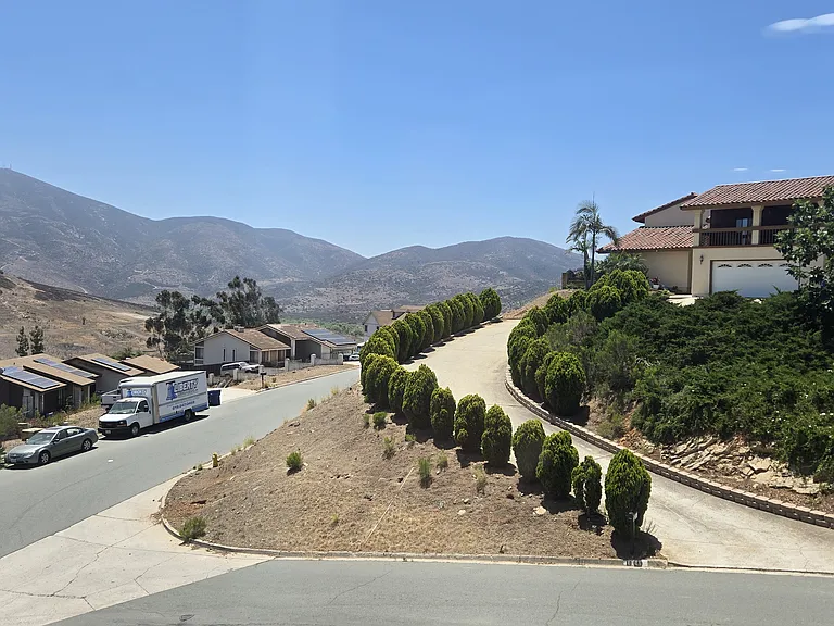 10060 Javelin Way — Photo 16
