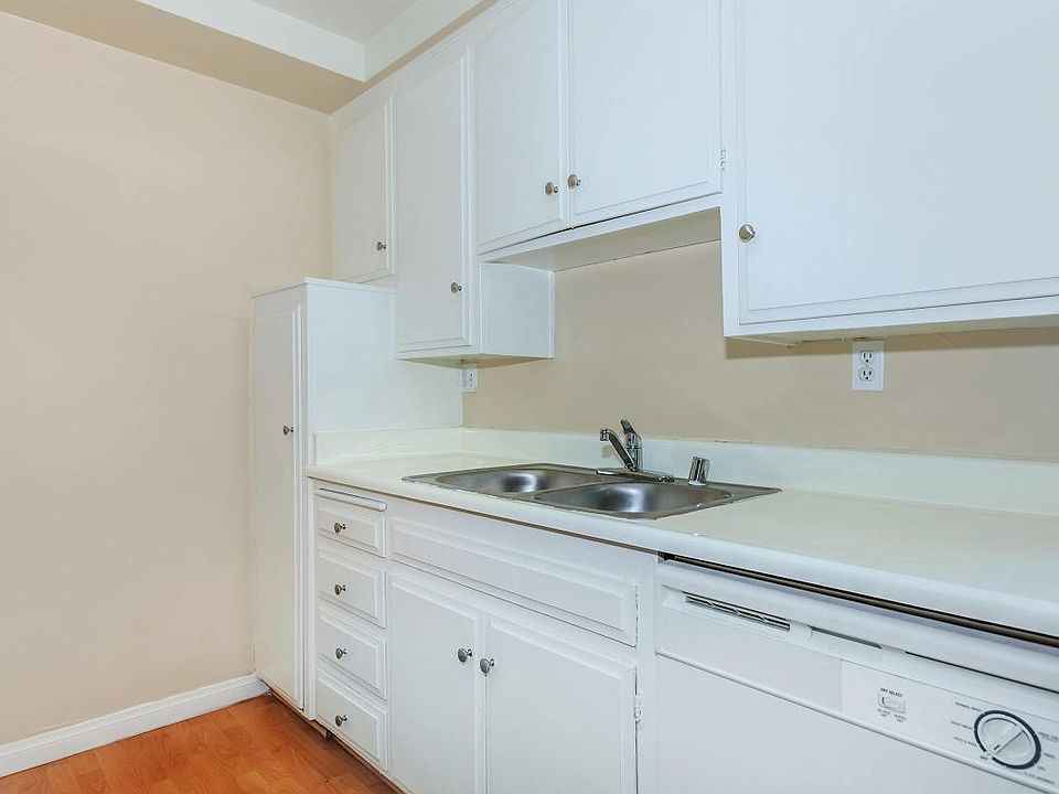 1st image of 5132 San Gabriel Pl #10