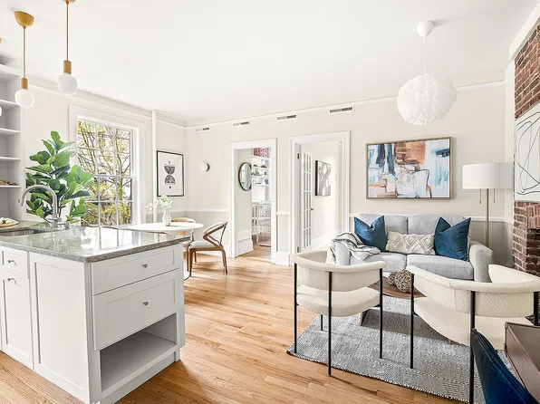 225 Baltic St APT 1R, Brooklyn, NY 11201