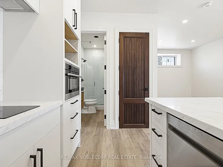 108 Enderby Rd #5 — Photo 6