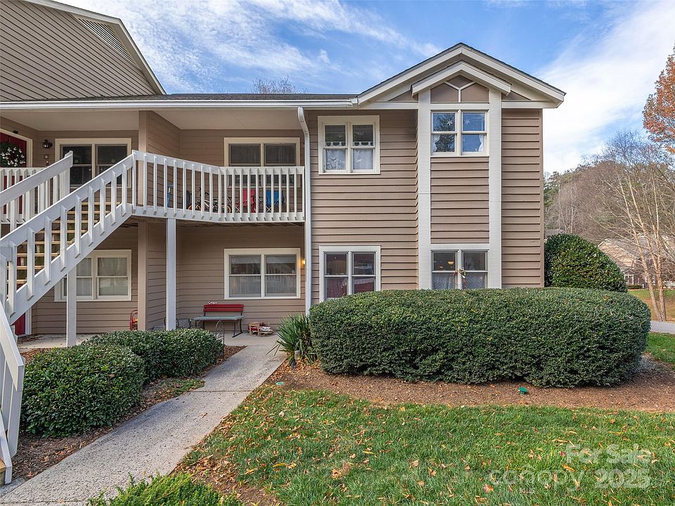 1st image of 1 Timberlake Dr