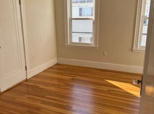 105 Franklin Ave APT 3, Chelsea, MA 02150