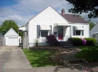 1185 Ada St, Akron, OH 44306