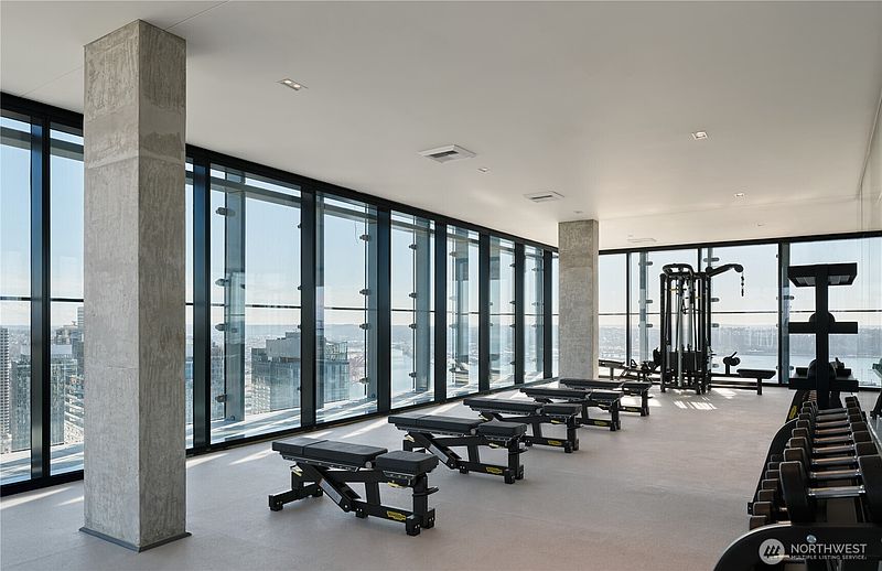 5th image of 300 Virginia Street #1106