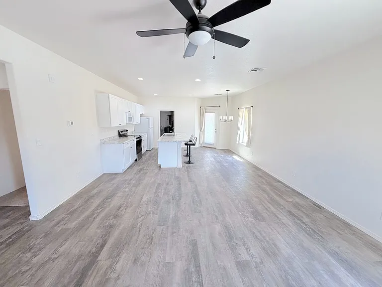 602 Camino Andres — Photo 9