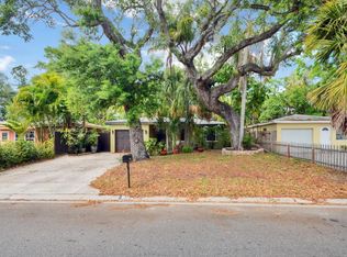 8327 42nd Ave N, Saint Petersburg, FL 33709