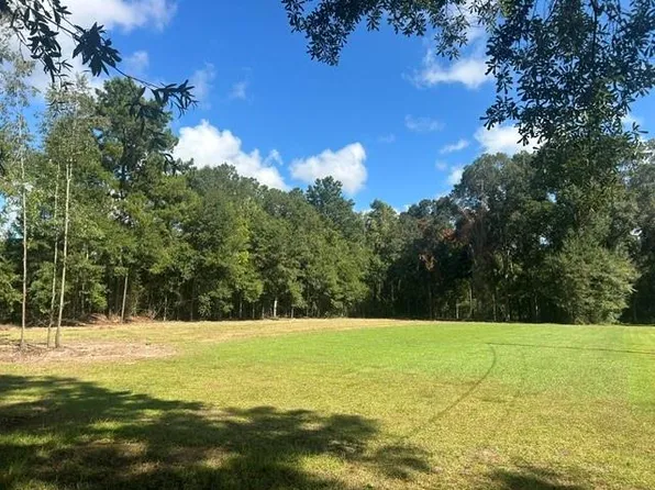 Stepp Rd, Robert, LA 70455