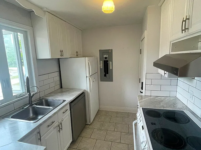601 Frederick St #1 — Photo 2