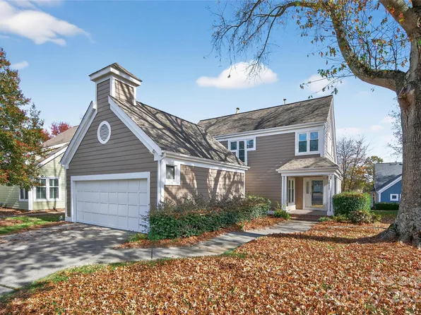 10317 Johns Towne Dr, Charlotte, NC 28210