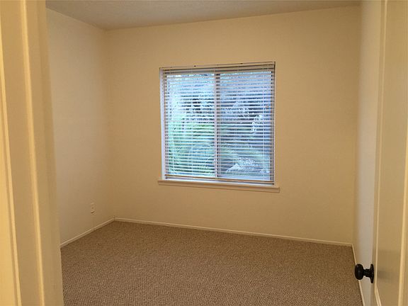 4th image of 1571 Noe St APT 4