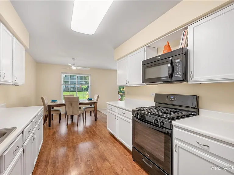 453 Village Creek Dr #453 — Photo 11