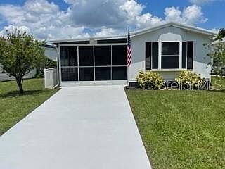 1st image of 547 NE COTTAGE PARK LANE