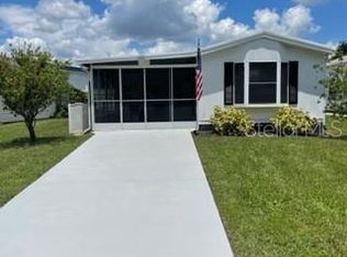 547 NE Cottage Park Ln, Leesburg, FL 34748