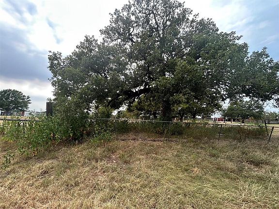 2nd image of County Road 2139