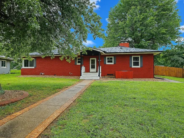 614 N Main Street, Mt Vernon, MO 65712