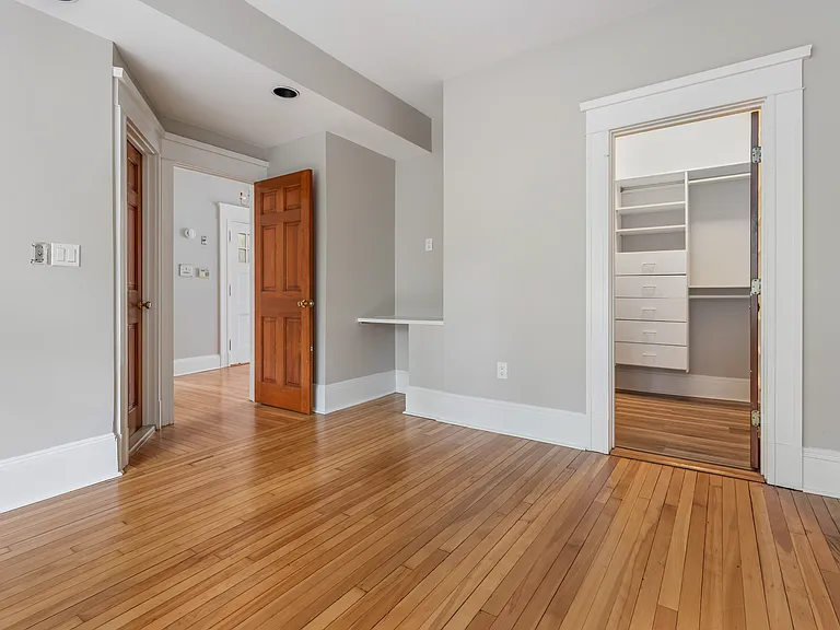141 Longwood Ave #1 — Photo 11