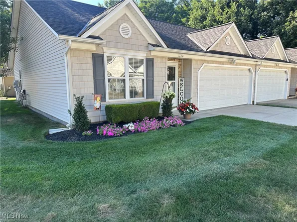 728 Rivers Edge Ln, Painesville, OH 44077