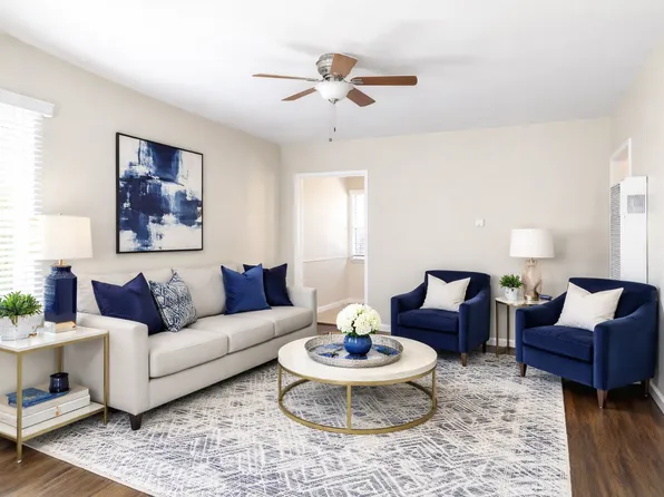 LB5319, 5319-5323 1/2 E Carson St #5321, Long Beach, CA 90808