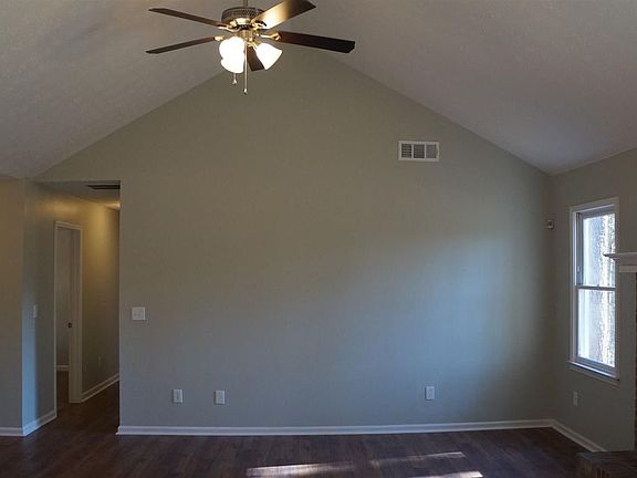 5th image of 4870 Cedar Brook Dr SE