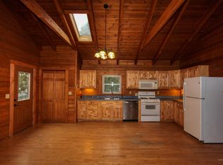 110 Pratt Rd, Bowdoinham, ME 04008