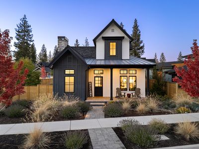 3076 NW Blodgett Way, Bend, OR, 97703