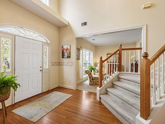2nd image of 718 High Battery Cir