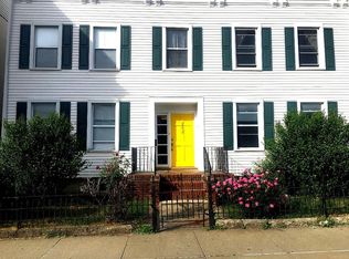 210-212 Warren St, Hudson, NY 12534