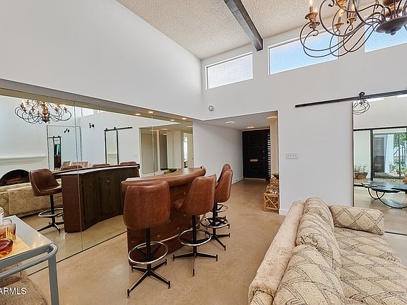 5th image of 1919 E MEDLOCK Drive