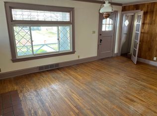 8314 Bancroft Ave, Cleveland, OH 44105