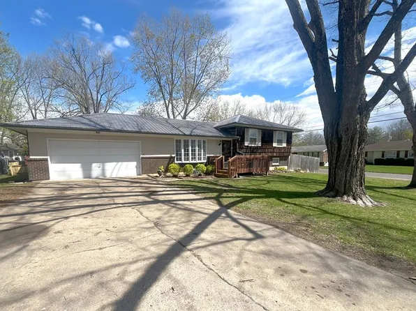 1701 Fairchild St, Chillicothe, MO 64601