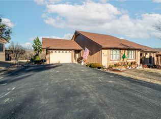 20 Walter Dr, Bella Vista, AR 72714