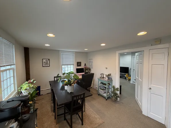 14 Brick Walk Ln Floor 2, Farmington, CT 06032