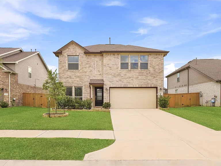 32311 Melbrooke Dr — Photo 2