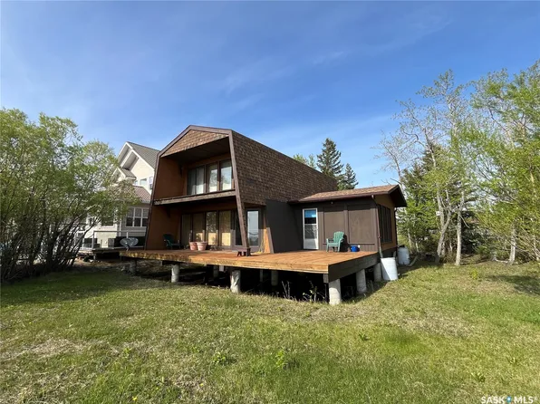 118-119 Murray Crescent, Fishing Lake, SK S0A 1A0