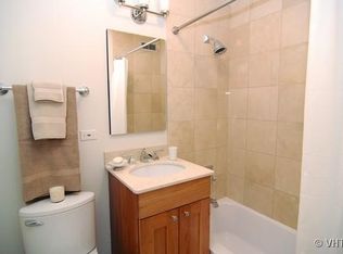 2930 N Sheridan Rd APT 406, Chicago, IL 60657