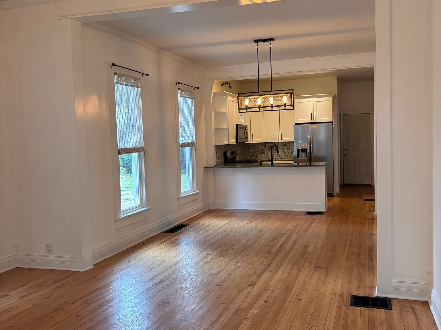 3 bed, 1513 sqft, $1,300 — Photo 3