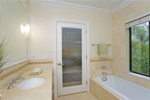 2nd image of 1300 7th Ave APT 5