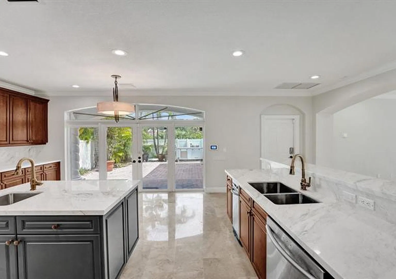 827 SE 2nd Ct # 827, Fort Lauderdale, FL 33301 — Photo 2
