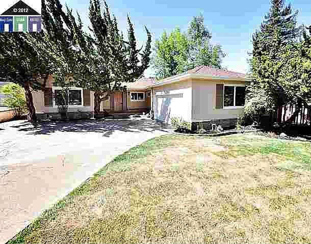 2nd image of 2641 D St
